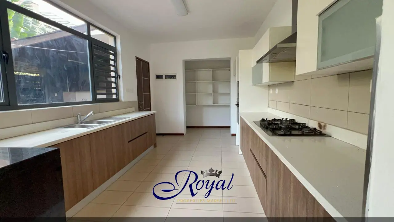 Elegant 4-Bedroom Townhouse for Sale - Garden Estate